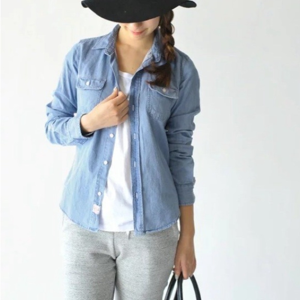 Frank & Eileen Victoria Button Front Shirt Womens Large Blue Flap Pockets USA